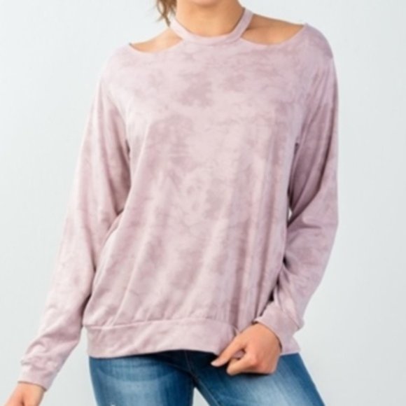 Tops - BLUSH CUT OUT PULLOVER